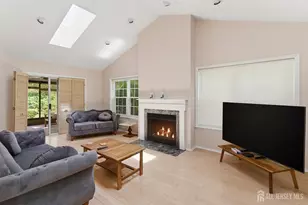 19 Ingram Dr, Monroe Township, NJ 08831 - Photo 11