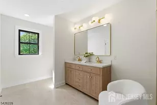 61 Hickory St, Metuchen, NJ 08840 - Photo 41