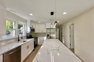 81 Cleveland Ave, Milltown, NJ 08850 - Photo 9