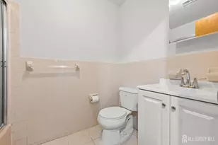 823 Edison Glen Terrace, Edison, NJ 08837 - Photo 15
