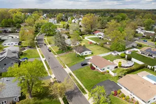 39 Richford Rd, South Brunswick Township, NJ 08824 - Photo 7