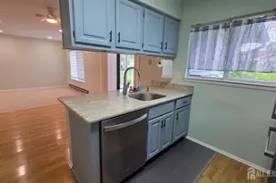 535 Ardmore Rd, Monroe Township, NJ 08831 - Photo 5