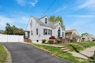 585 Bamford Ave, Middlesex, NJ 07095 - Photo 3