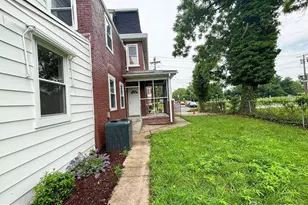438 Lawrence St, Burlington, NJ 08 - Photo 3