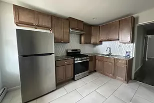 159 Lewis St, Perth Amboy, NJ 08861 - Photo 3