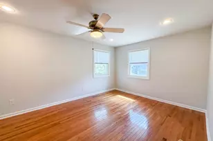 19 Central Ave, East Brunswick Township, NJ 08816 - Photo 7
