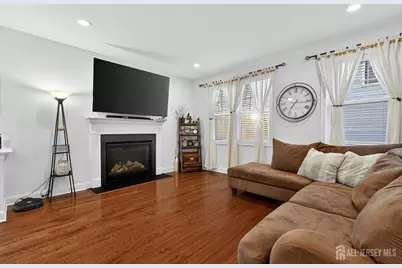 120 McCormick Avenue, Old Bridge Township, NJ 08857 - Photo 7