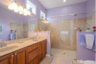 2 Diamond Spring Dr, Monroe Township, NJ 08831 - Photo 15