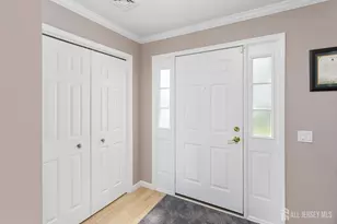 678 Yarborough Way, Monroe Township, NJ 08831 - Photo 5