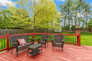 19 Aspen Cir, Edison, NJ 08820 - Photo 35