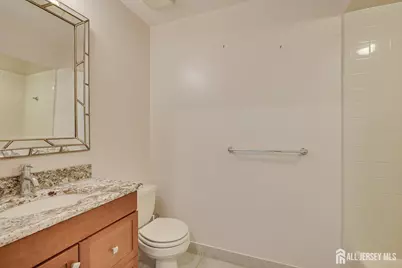 133 Oakmont Court, Edison, NJ 08820 - Photo 35