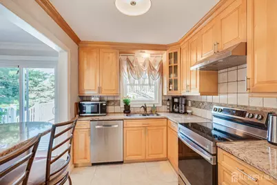 71 Crosby Avenue, Edison, NJ 08817 - Photo 11