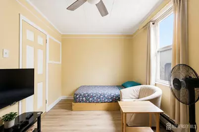 8-10 Horatio Street, Newark, NJ 07105 - Photo 3