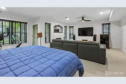 69 Shore Drive S, South Amboy, NJ 08879 - Photo 23