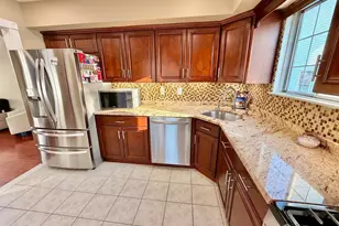 6 Amara Ct, Old Bridge Township, NJ 08857 - Photo 25