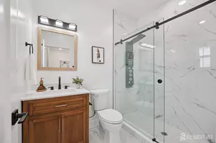 75 Jefferson Blvd, Edison, NJ 08817 - Photo 39