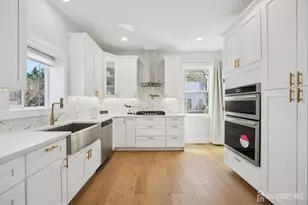 75 Jefferson Blvd, Edison, NJ 08817 - Photo 17