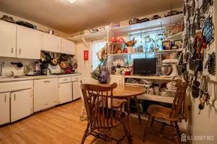 22 Agate Rd, East Brunswick Township, NJ 08816 - Photo 9