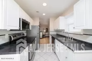 48-B Wild Turkey Way, Manalapan Township, NJ 07726 - Photo 7