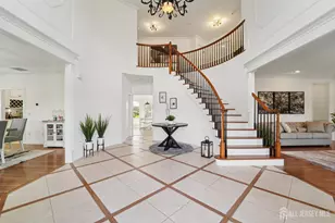 2 Harvest Ln, Washington, NJ 07853 - Photo 5