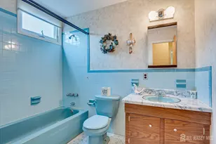 4 Caldwell Ct, East Brunswick Township, NJ 08816 - Photo 37