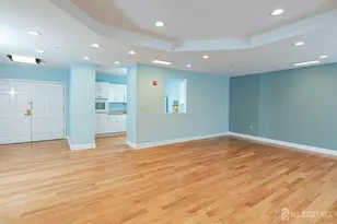 2033 Windrow Dr, Middlesex, NJ 08540 - Photo 5