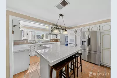 383 Carteret Avenue, Carteret, NJ 07008 - Photo 7