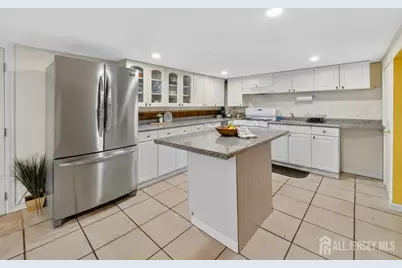 383 Carteret Avenue, Carteret, NJ 07008 - Photo 19