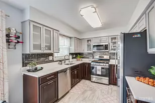 87 Brookview Cir, Jamesburg, NJ 08831 - Photo 11