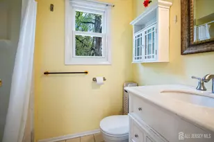 12 Barrie Rd, East Brunswick Township, NJ 08816 - Photo 5