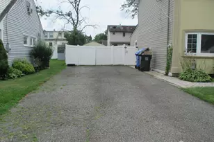 14 New Dover Rd, Iselin, NJ 08830 - Photo 33