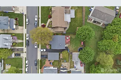2 Oakwood Place, North Brunswick Township, NJ 08902 - Photo 25