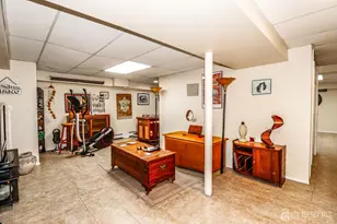 7 Crest Rd, New Brunswick, NJ 08901 - Photo 25