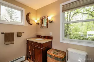 7 Crest Rd, New Brunswick, NJ 08901 - Photo 19