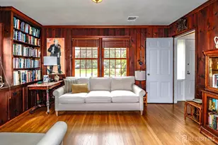 7 Crest Rd, New Brunswick, NJ 08901 - Photo 11