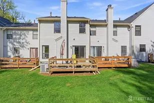 103 Timber Oaks Rd, Edison, NJ 08820 - Photo 27