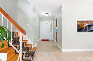 103 Timber Oaks Rd, Edison, NJ 08820 - Photo 3