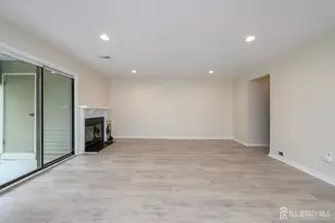 17 Chelmsford Ct, Evesham, NJ 08053 - Photo 5