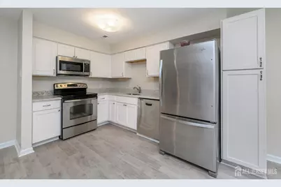 17 Chelmsford Court, Evesham, NJ 08053 - Photo 7