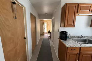 1495 Broadway Rd, North Brunswick Township, NJ 08902 - Photo 5
