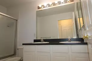 27 Pin Oak Dr, North Brunswick Township, NJ 08902 - Photo 19