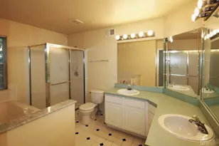 27 Pin Oak Dr, North Brunswick Township, NJ 08902 - Photo 13