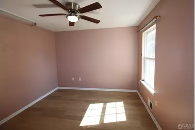27 Pin Oak Drive, North Brunswick Township, NJ 08902 - Photo 17