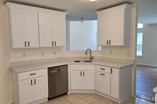 405 Cobblestone Ct, South Brunswick Township, NJ 08852 - Photo 7