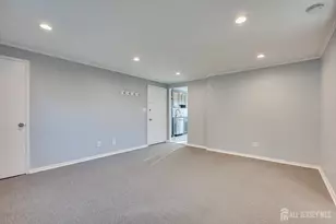 29B Garfield Park, Edison, NJ 08837 - Photo 7