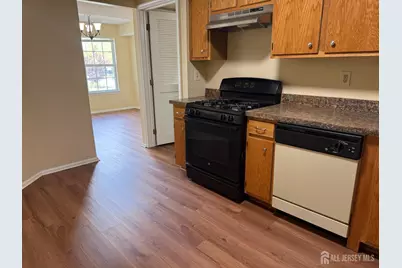 1102 Stony Brook Way, North Brunswick Township, NJ 08902 - Photo 5
