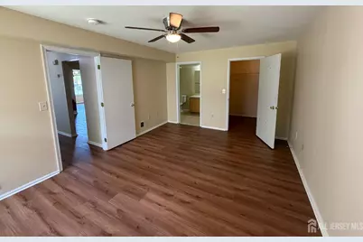1102 Stony Brook Way, North Brunswick Township, NJ 08902 - Photo 9