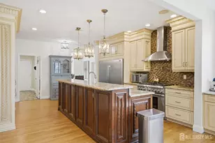 32 Scott Dr, Monroe Township, NJ 08831 - Photo 21