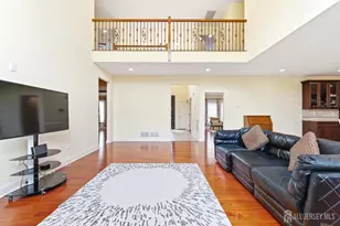 14 Hillsdale Rd, Edison, NJ 08820 - Photo 11