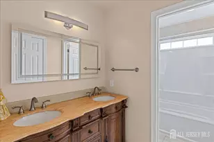 22 Stanford Dr, South Brunswick Township, NJ 08824 - Photo 25